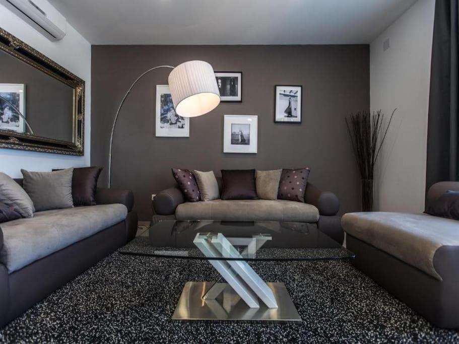 Bleu Villa - Three Bedroom Villa With Balcony And City View Dubrovnik Dış mekan fotoğraf